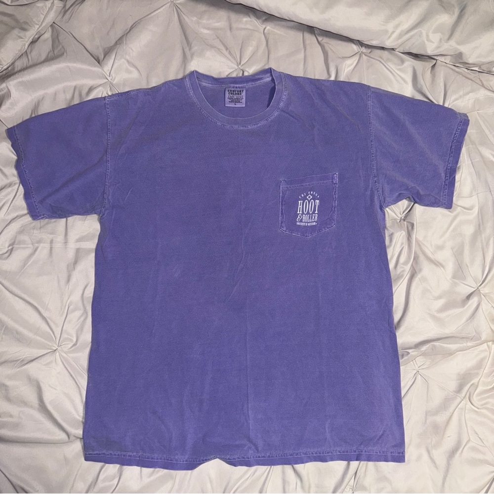 Comfort Colors Vintage-Style Washed Purple “Hoot & Holler” Short Sleeve T-Shirt - Picture 2 of 7